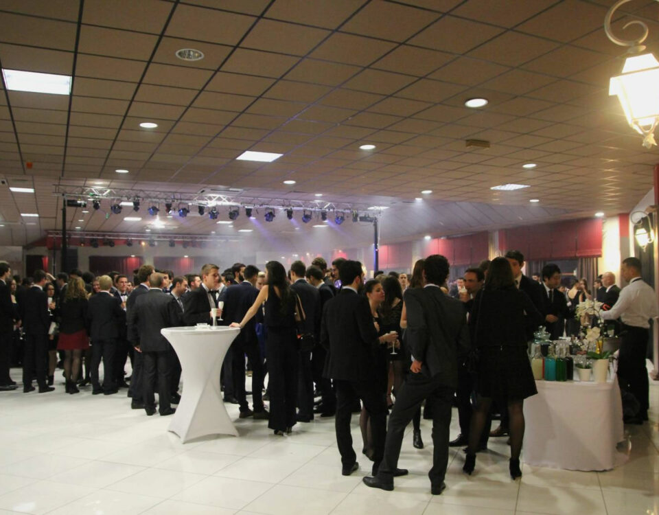 Louer une salle de réception avec service traiteur pour un séminaire ou une soirée d'entreprise à Marseille 13010